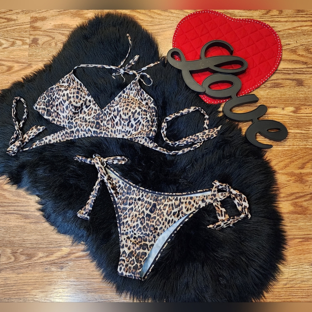 Leopard Print Crossover Bikini Set Women's Size Large